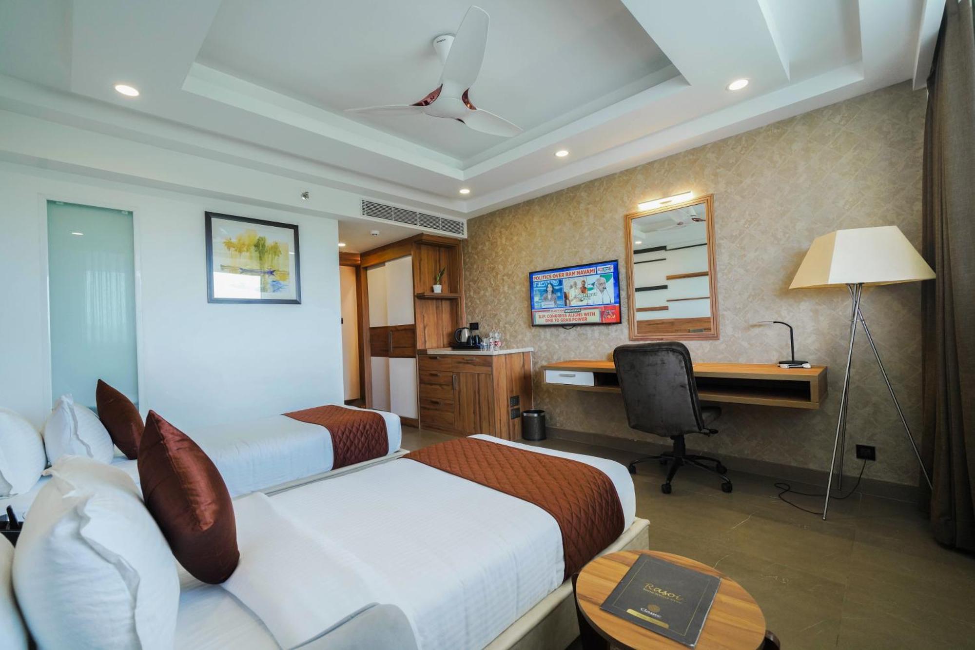 Classic Regency Alappuzha Exterior photo